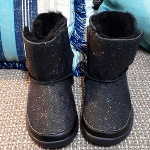 Black Toddler Uggs